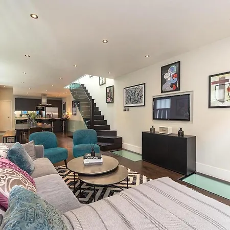 Spacious 4br Victorian Estate In Kensington