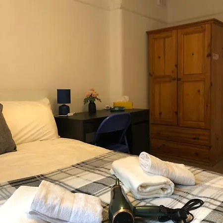 Privatunterkunft Comfy Private Bedrooms Near O2 Forum Kentish Town, Camden