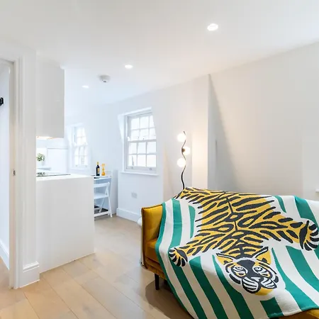 Kula - Covent Garden Opera House Apartment *