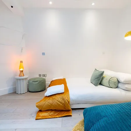 Kula - Covent Garden Opera House Apartment *