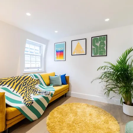 Kula - Covent Garden Opera House Apartment
