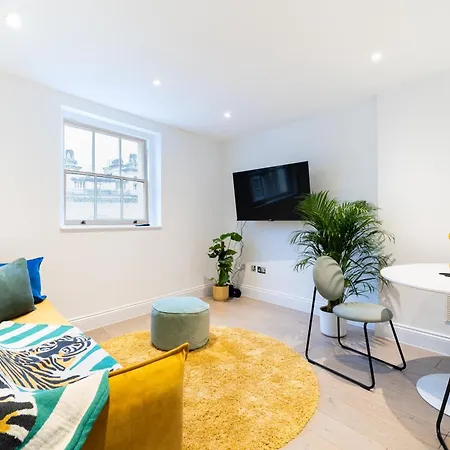 Kula - Covent Garden Opera House Apartment