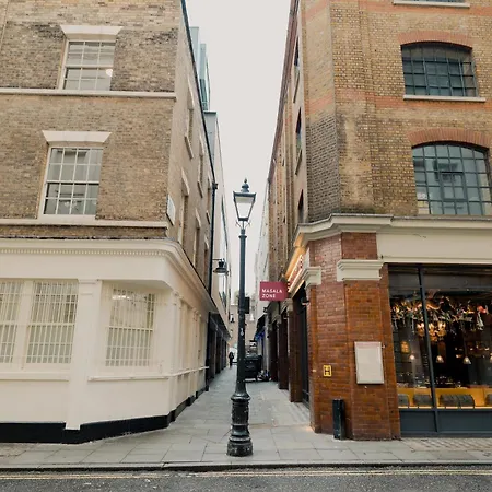 Kula - Covent Garden Opera House Apartment *
