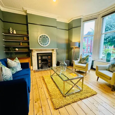 Charming Victorian Townhouse In Hackney * London