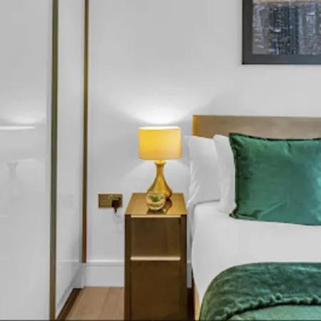 Regent's Park Serviced 2 Bedroom By Interhome Apartment