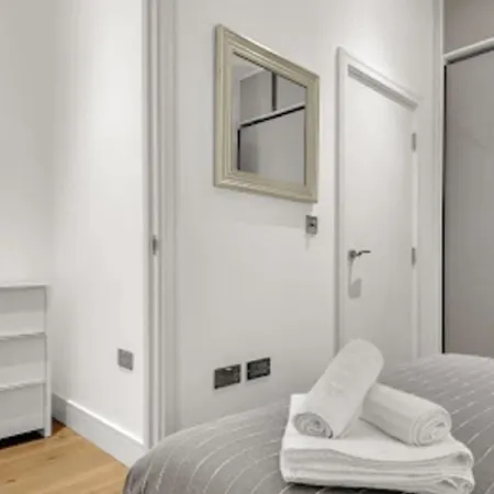Apartment Regent's Park Serviced 2 Bedroom By Interhome