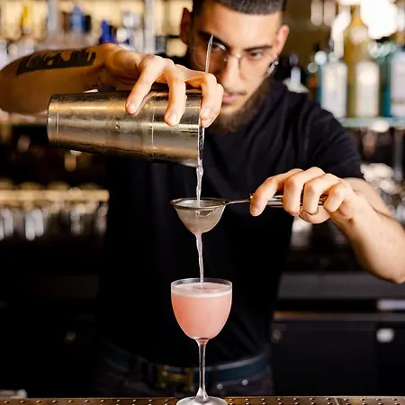 Radisson Blu Hotel, Mercer Street 5* לונדון