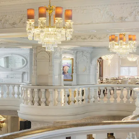 St. Ermin's Hotel, Autograph Collection Hotel