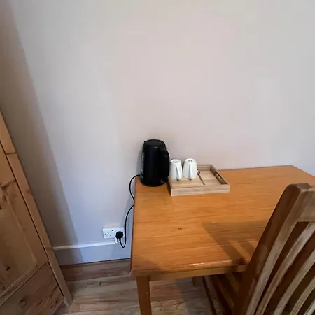 Private In Victorian House, Forest Hill, * Londra