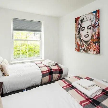 Cosy 3bd For 6 / 6 Beds *