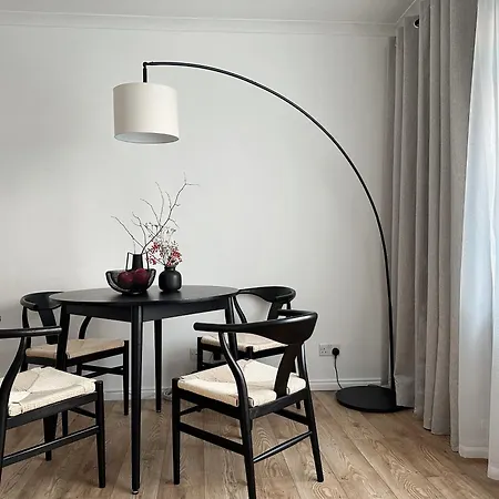 2-br Flat With Style And Comfort In St John's Wood *