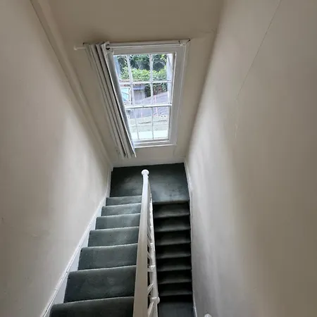South Kensington Apartment