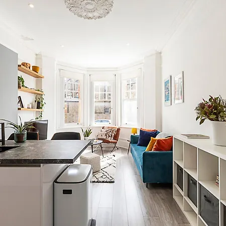 Stylish Hideaway Flat At Milton Park Highgate * London