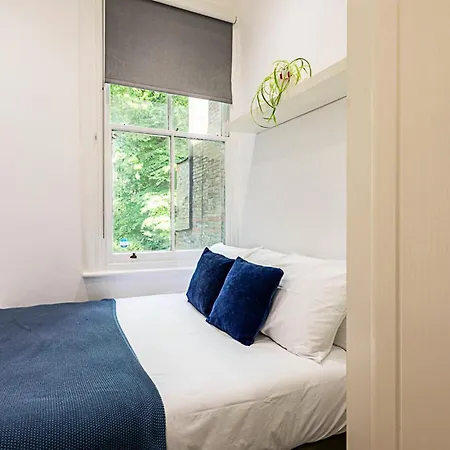 Stylish Hideaway Flat At Milton Park Highgate Apartment *