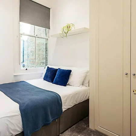 Stylish Hideaway Flat At Milton Park Highgate