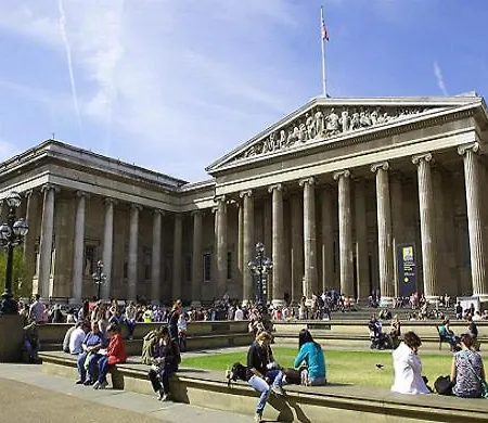아파트 Fantastic 4 Bedroom In Russell Square
