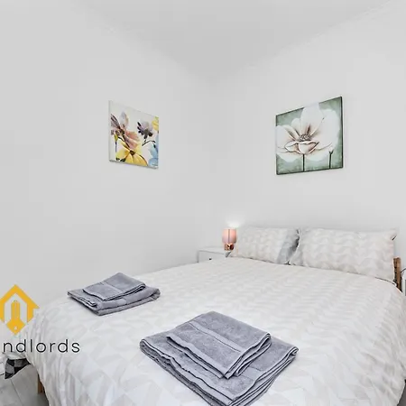 Apartment Fantastic 4 Bedroom In Russell Square *