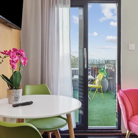 Apartment Cosy 1 Bedroom Flat London