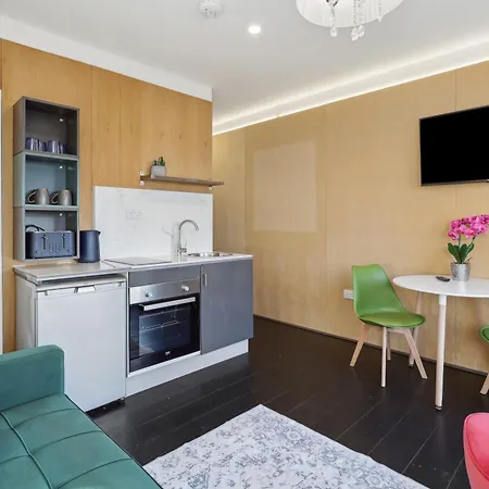 Cosy 1 Bedroom Flat London