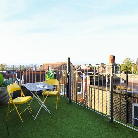 Cosy 1 Bedroom Flat * London