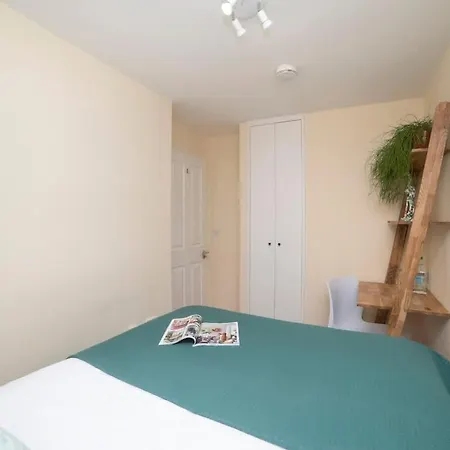 Hostel Wilson House London