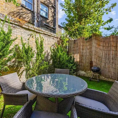 Parfett Apartment London