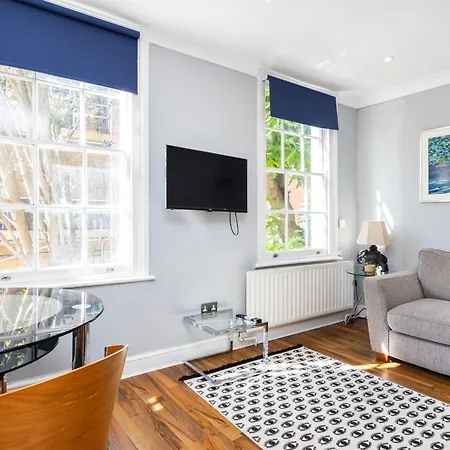 Apartment Parfett