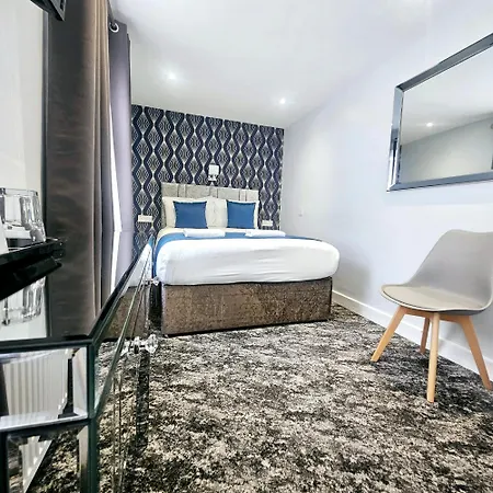 Otel George