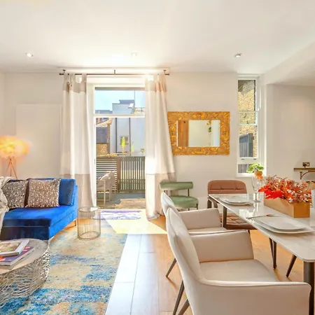Designer Victorian Flat With Large Terrace * Londres