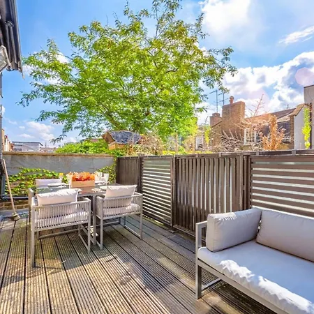 Designer Victorian Flat With Large Terrace Appartamento Londra