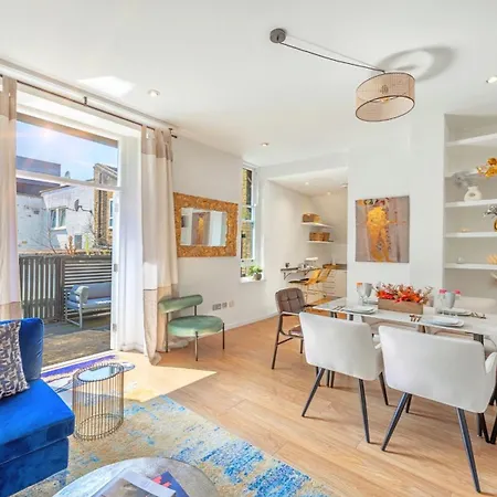 Designer Victorian Flat With Large Terrace * Londres