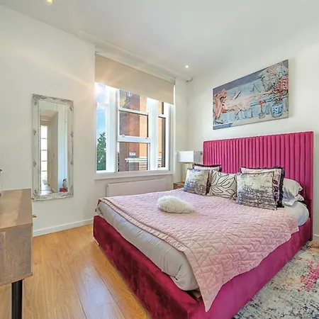 Designer Victorian Flat With Large Terrace * Londra