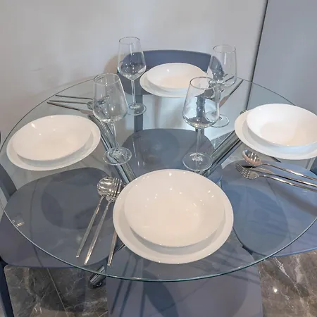 Exquisite 2 Bed Near Excel & 02 Arena With Parking * London
