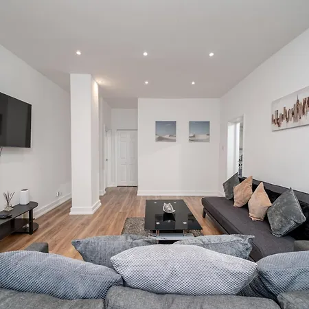 Exquisite 2 Bed Near Excel & 02 Arena With Parking