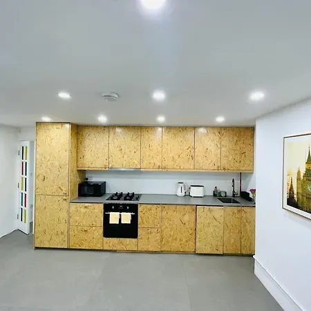 Beautiful House In Little Venice Holiday home *