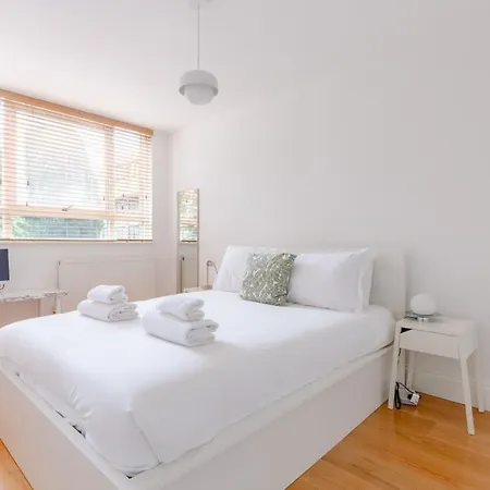 Unique 3bd Flat In Hoxton With Private Garden *