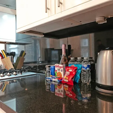 Charming Two-bedroom Flat In Notting Hill Apartment