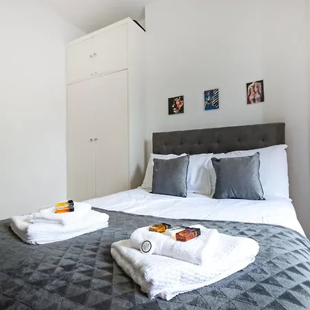 Charming Two-bedroom Flat In Notting Hill Apartment