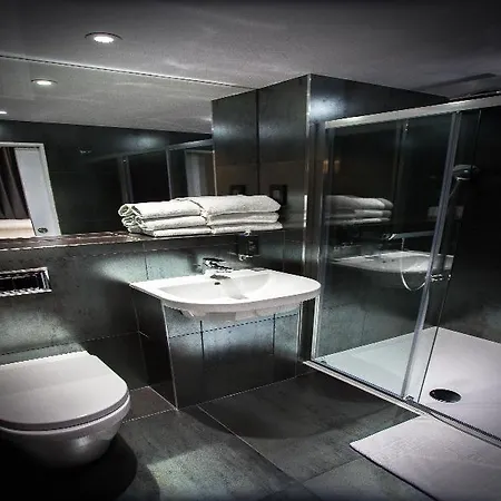 The W14 Kensington Hotel Londra