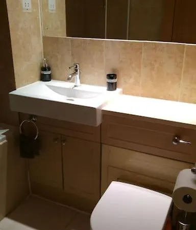 Amazing Location Near St Paul's - Sleeps 4 Apartment
