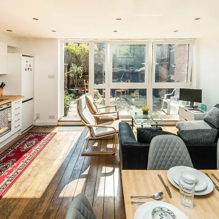 Homestay Hoxton *