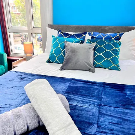 Charm One-bed Apartment London