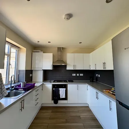 Enyo House London Apartment *