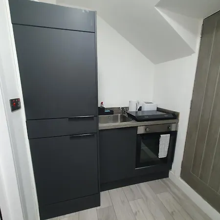 1 Apartment London