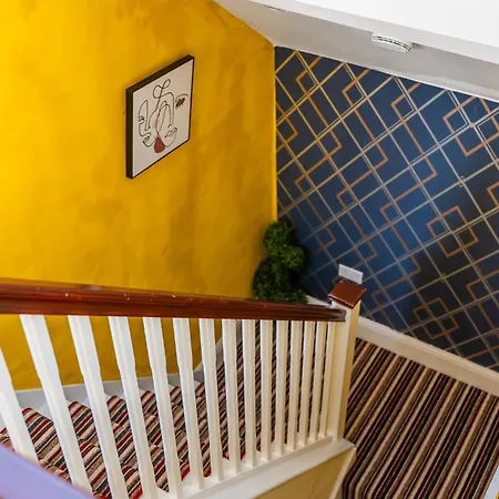 דירה Common Contractor Flat אילינג