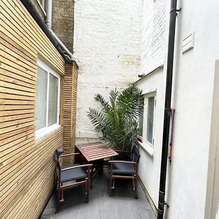Immaculate Covent Garden * London