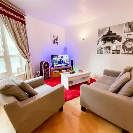 Apartment Lovely 1 Bedroom With Hottub, Sauna, Gym *