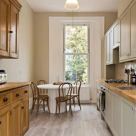 Apartment The Earl's Court Hideout - Lovely 4bdr House With Garden