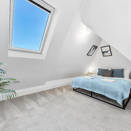 Apartment Rockstar Greyz - Sleeps 7 - *