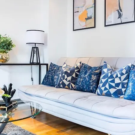 Apartamento Contemporary 2 Bedroom Flat In Canary Wharf Londres